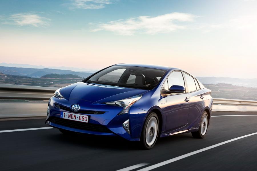  Toyota Prius 2016 года  (WW) (фото 8 из 30)